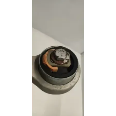 Bras inferieur avant gauche audi a4 8d b5
