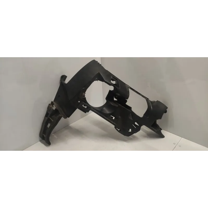 Support phare anti-brouillard droit bmw x2 f39