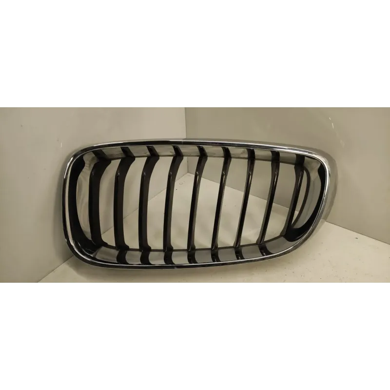 Calandre gauche bmw serie 3 f34 gt