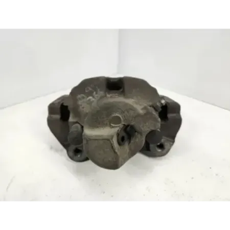 Etrier de frein avant gauche bmw serie 5 e39