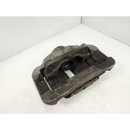 Etrier de frein avant droit bmw serie 5 e60/e61