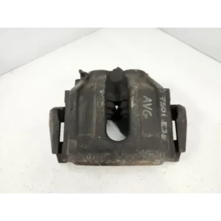 Etrier de frein avant gauche bmw serie 7 e38