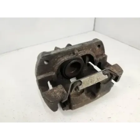 Etrier de frein avant gauche bmw x3 e83