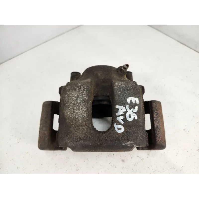 Etrier de frein avant droit bmw serie 3 e36