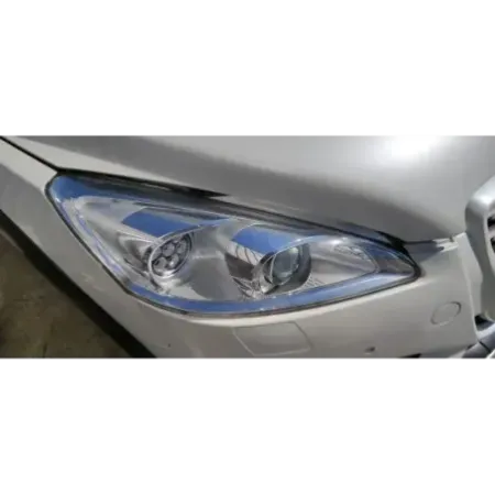 Phare droit peugeot 508