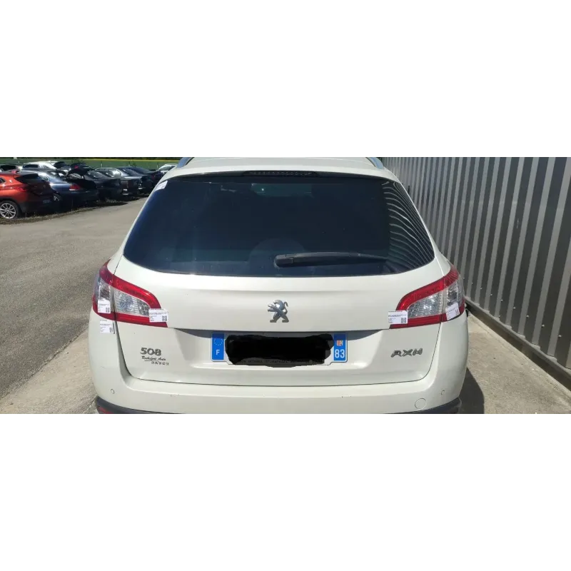 Malle / hayon / coffre peugeot 508