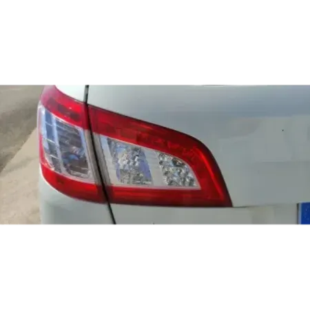 Feu arriere interieur gauche peugeot 508