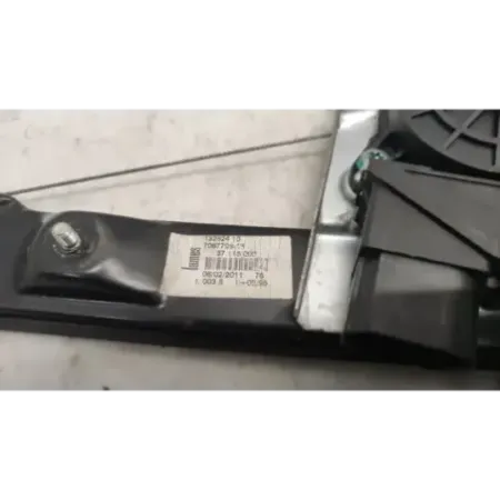 Mecanisme + moteur de leve-glace arriere droite bmw serie 1 e87/e81