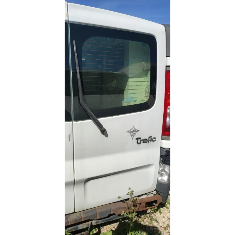 Porte battante arriere droit renault trafic