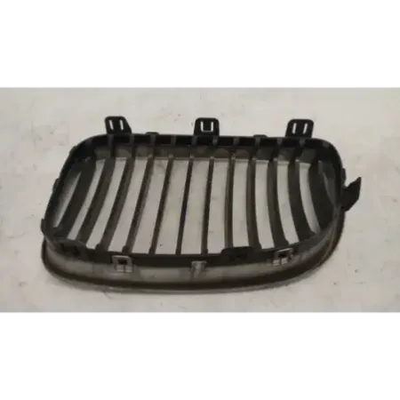 Calandre droit bmw serie 1 e87/e81