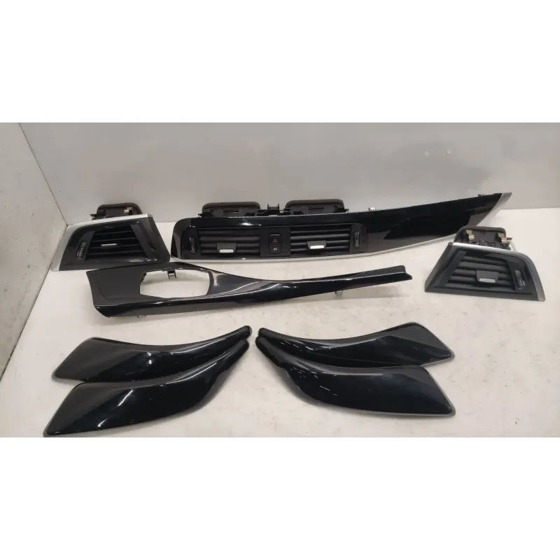 Insert decoratif bmw serie 1 f20/f21