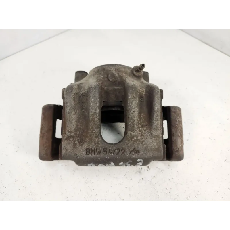 Etrier de frein avant droit bmw serie 3 e46