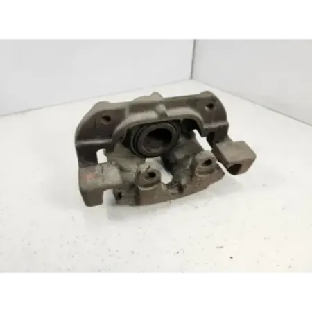 Etrier de frein avant gauche bmw serie 3 e46