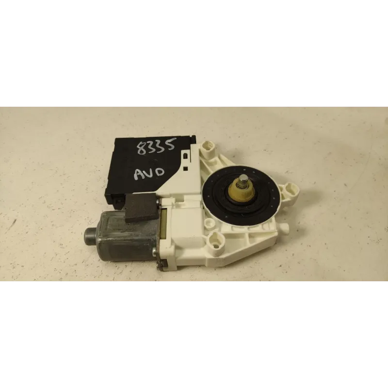 Moteur leve-glace avant droit audi a3 8p