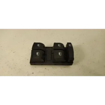 Commande leve-glace porte avant gauche audi a3 8p