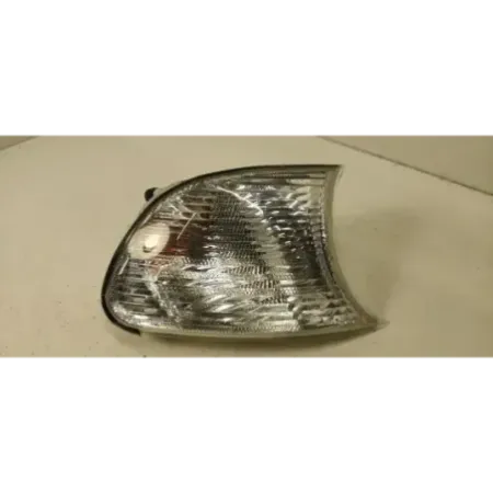 Clignotant avant droit bmw serie 3 e46