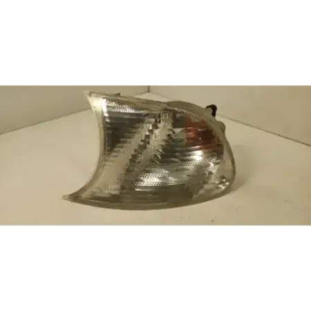 Clignotant avant gauche bmw serie 3 e46