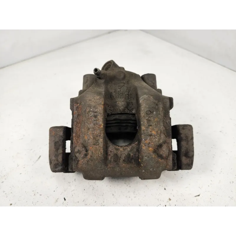 Etrier de frein arriere droit bmw serie 8 e31