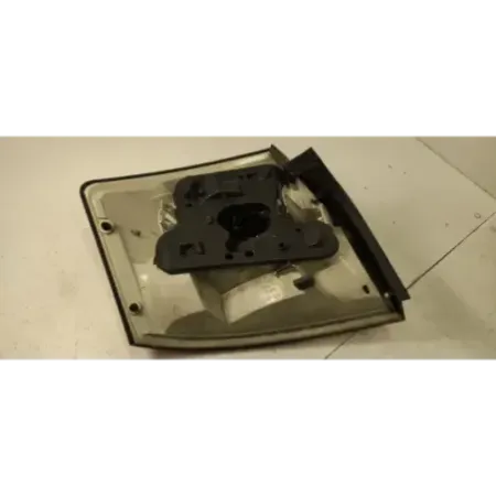 Feu arriere gauche audi a4 8e b6/b7