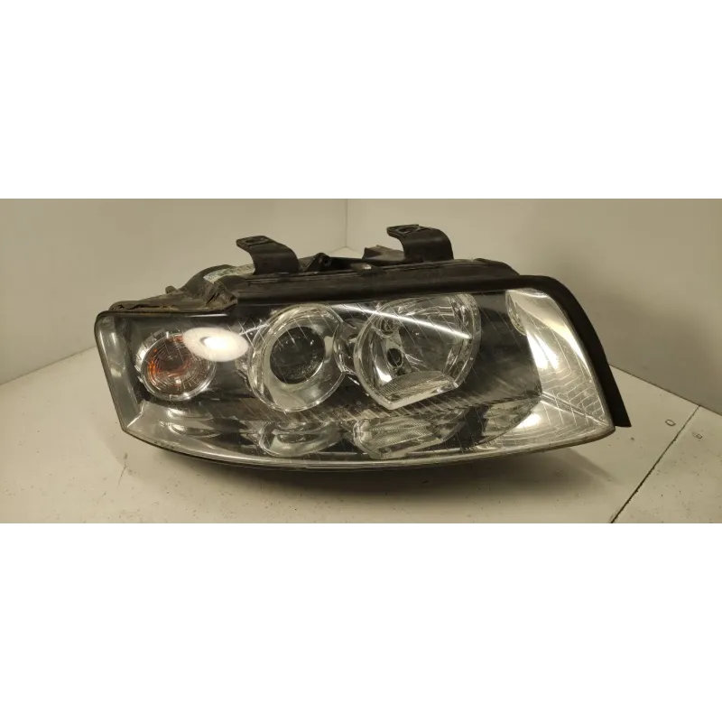 Phare droit audi a4 8e b6/b7