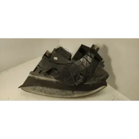 Phare droit audi a4 8e b6/b7