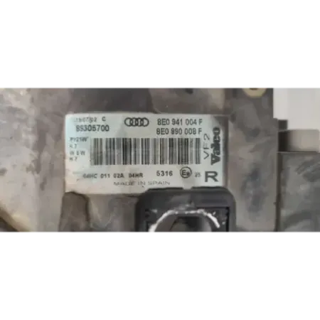 Phare droit audi a4 8e b6/b7