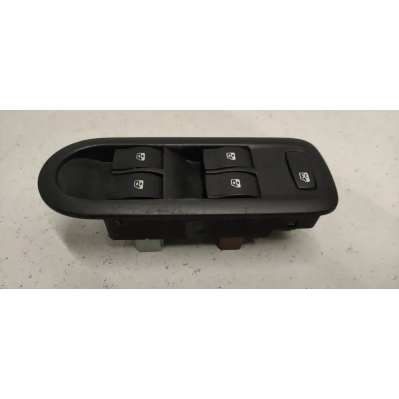 Commande leve-glace porte avant gauche renault megane 2 ii