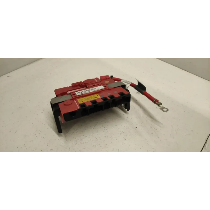 Bpga - boitier fusible sur batterie bmw serie 1 e87/e81