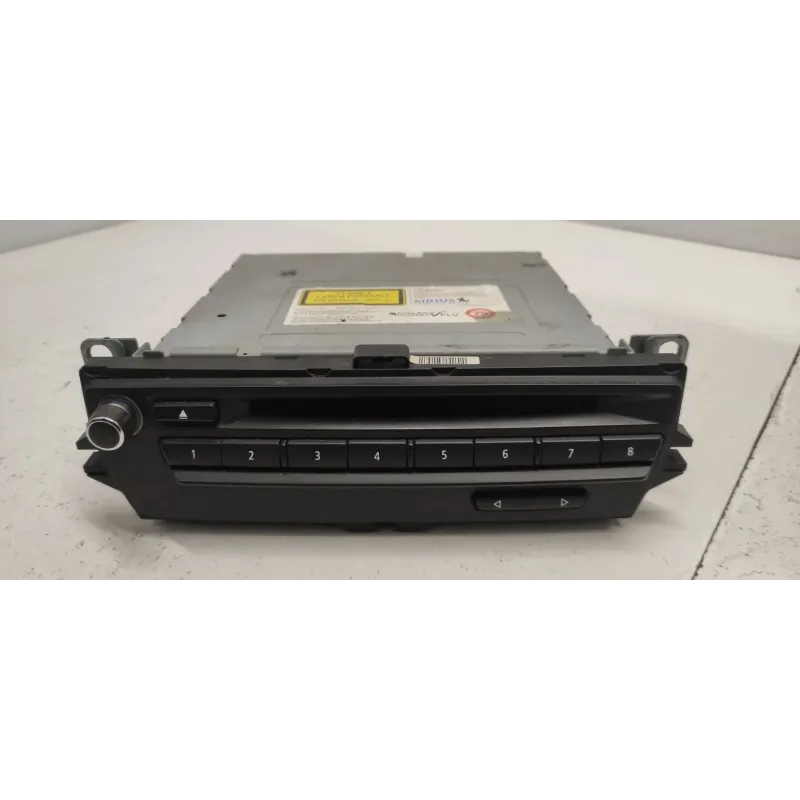 Autoradio specifique bmw serie 1 e87/e81