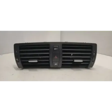 Grille aeration centrale avant bmw serie 1 e87/e81
