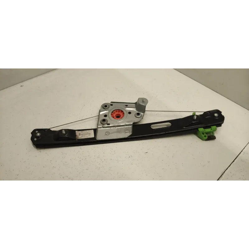 Leve-vitre arriere droit bmw serie 1 e87/e81