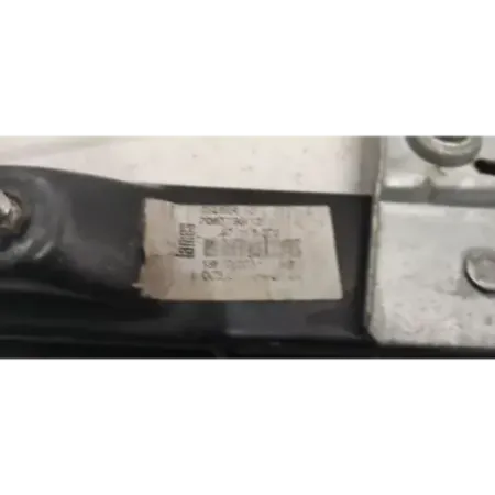 Leve-vitre arriere droit bmw serie 1 e87/e81