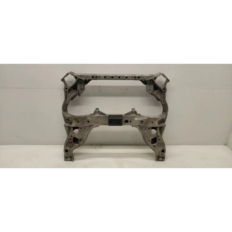 Berceau moteur bmw serie 1 e87/e81