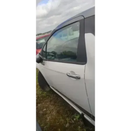 Porte avant gauche citroen ds3