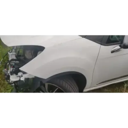 Aile avant gauche citroen ds3