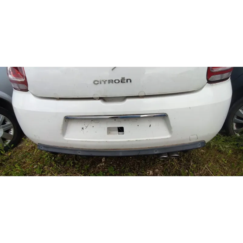 Pare-choc arriere citroen ds3