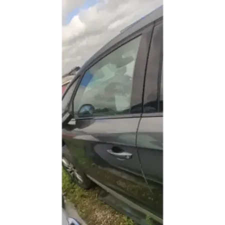 Porte avant gauche citroen ds5