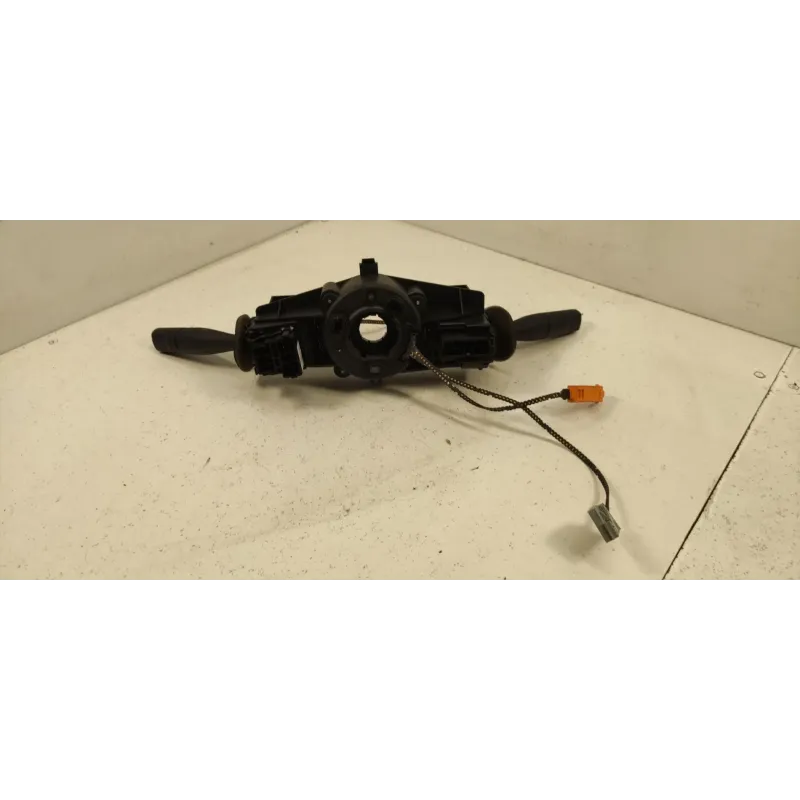 Bloc commodo peugeot 206