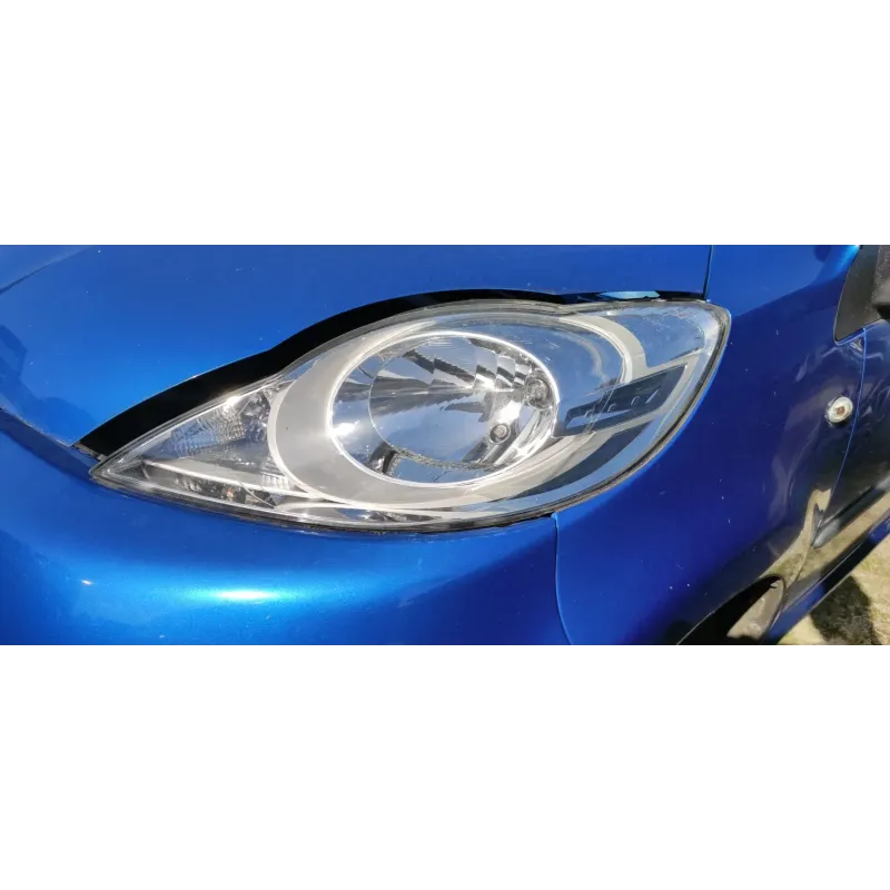 Phare gauche peugeot 107
