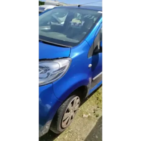 Aile avant gauche peugeot 107