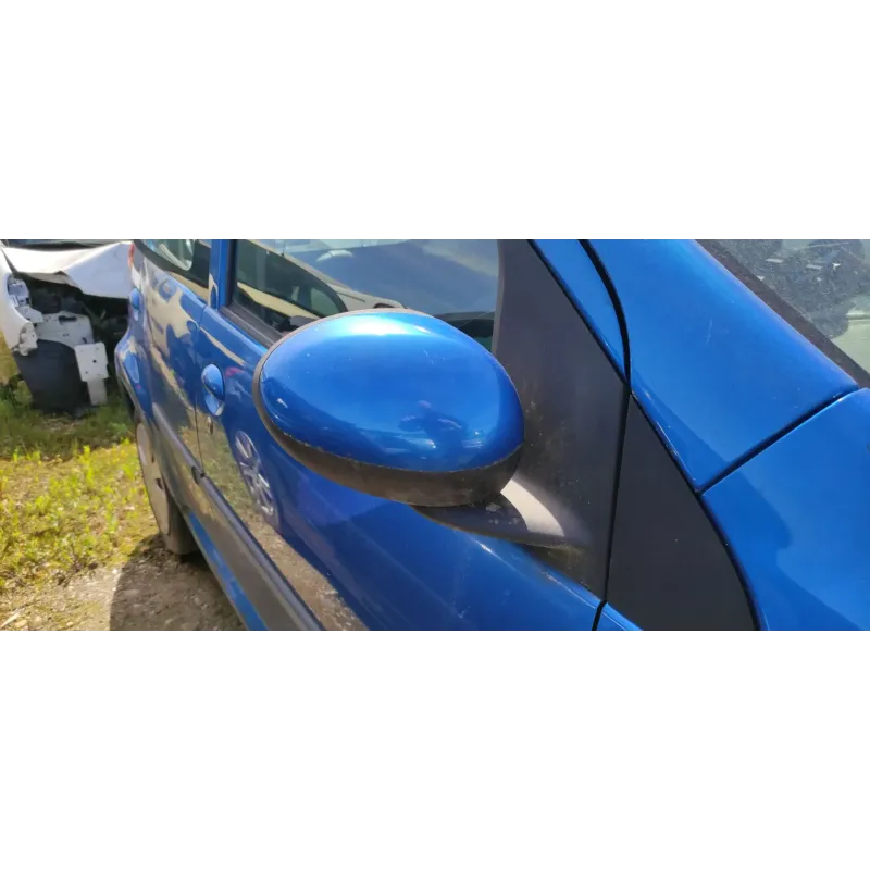 Retroviseur droit peugeot 107