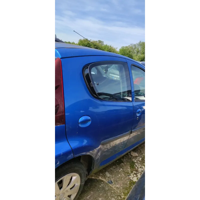 Porte arriere droite peugeot 107