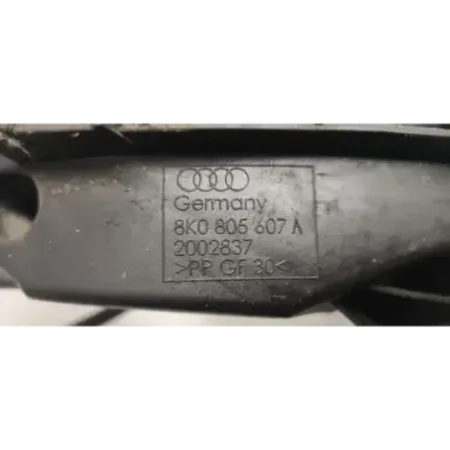 Support phare gauche audi a4 8k b8