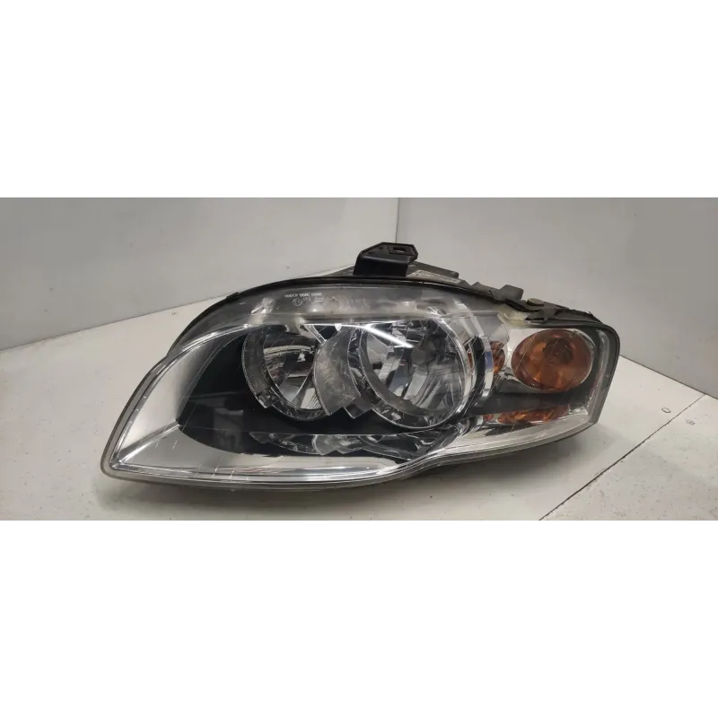 Phare gauche audi a4 8e b6/b7