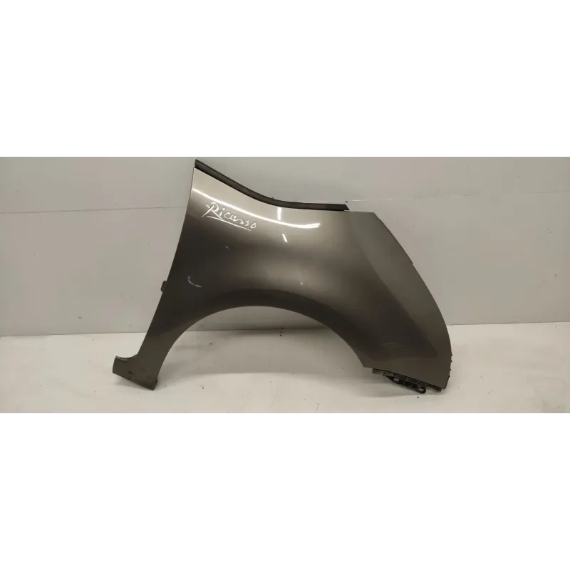 Aile avant droite citroen c4 picasso