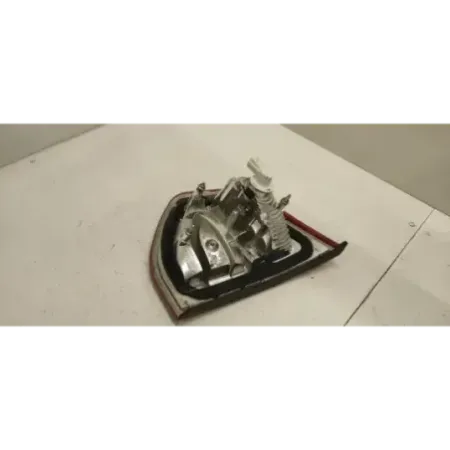 Feu arriere interieur gauche citroen c4 picasso