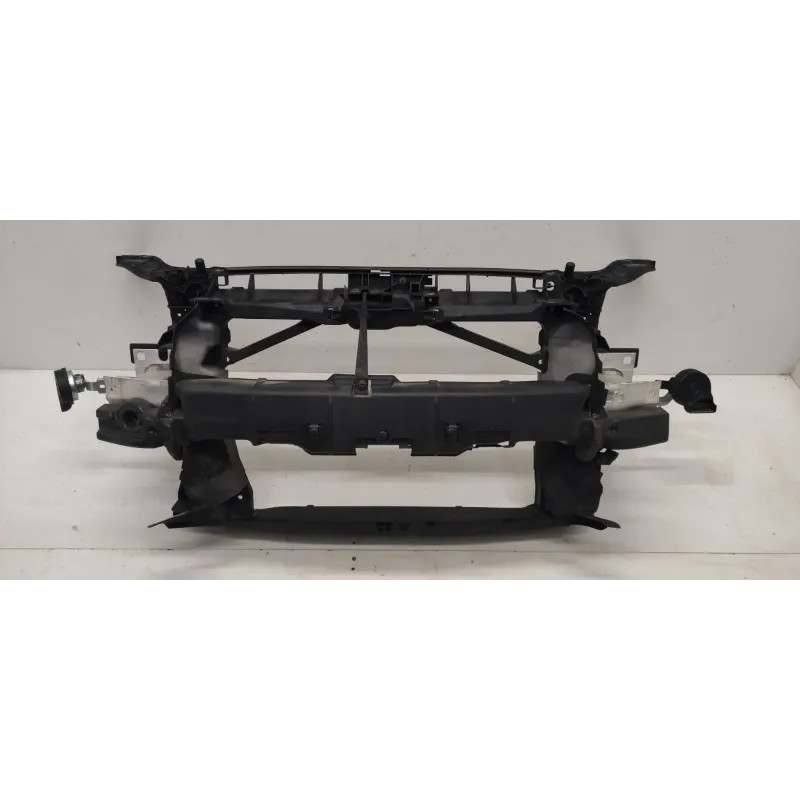 Armature avant audi a3 8v