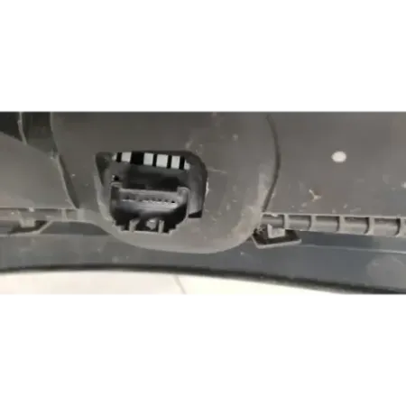 Feu arriere droit citroen c1