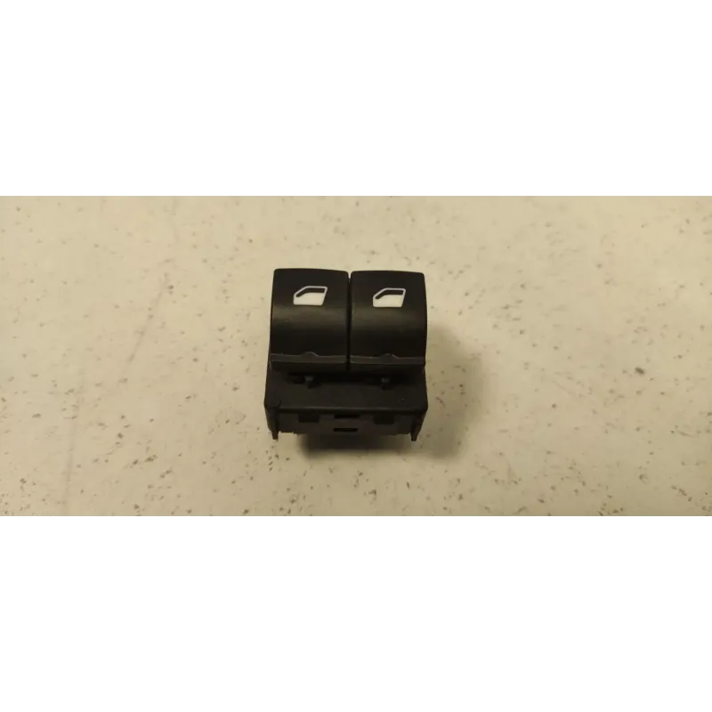 Commande leve-glace porte avant gauche peugeot 208