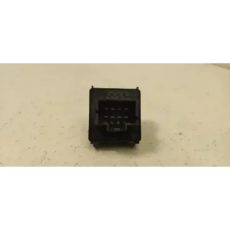 Commande leve-glace porte avant gauche peugeot 208